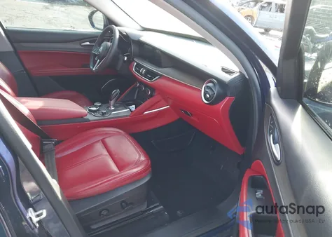 2019 Alfa Romeo Stelvio Ti Awd z USA, uszkodzony, nr VIN ZASPAKBN2K7C41155